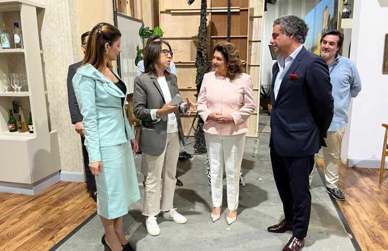 Vice-governadora conhece cidade cinematográfica de novela portuguesa que terá gravações em Santa Catarina