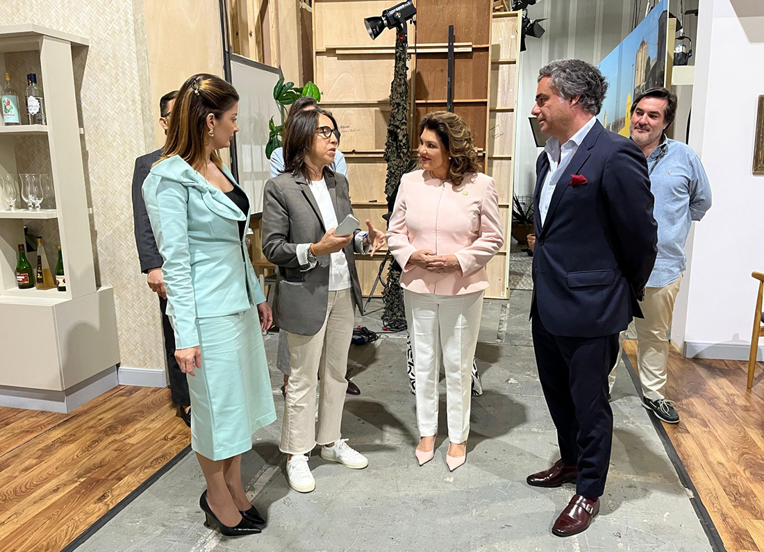 Vice-governadora conhece cidade cinematográfica de novela portuguesa que terá gravações em Santa Catarina