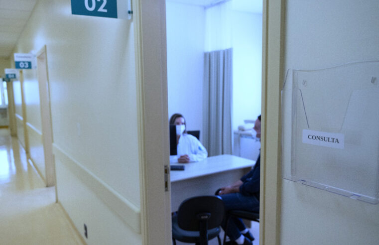 Saúde SC lança processo seletivo para médicos e fonoaudiólogo em hospitais da Grande Florianópolis