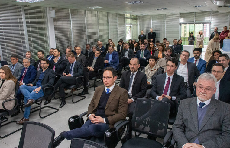 Abertura de encontro semestral reúne 70 procuradores em Florianópolis